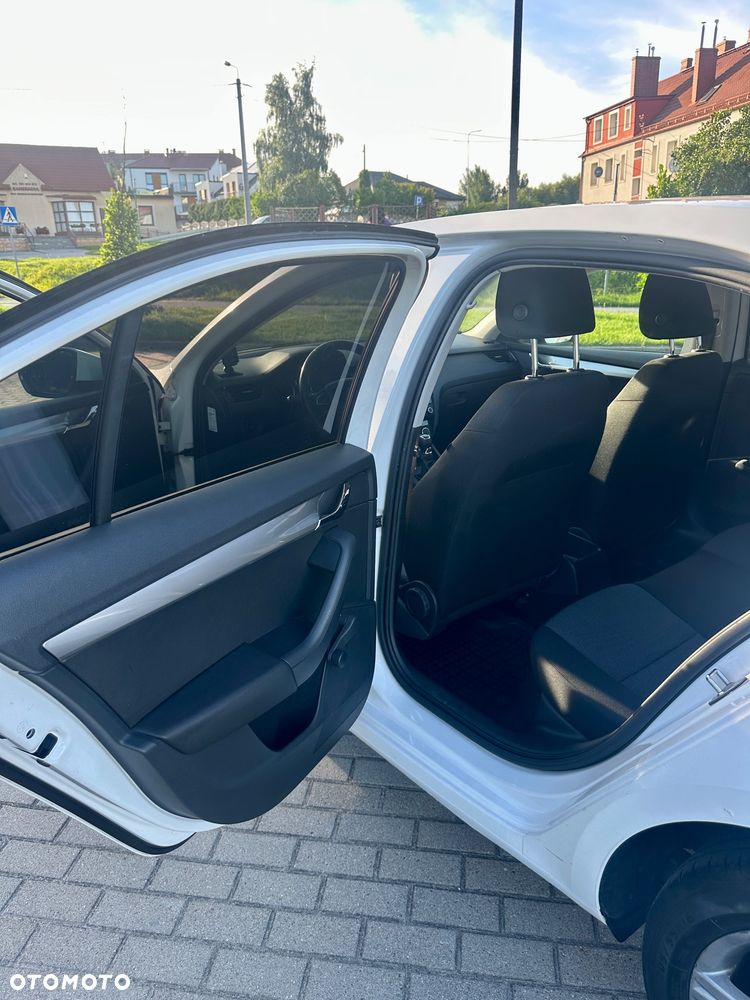 Skoda Octavia 1.6 TDI Ambition - 8