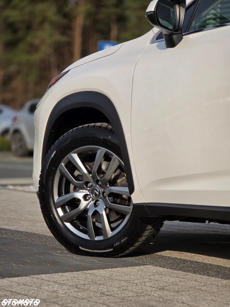 Lexus NX 300h Elegance AWD - 17