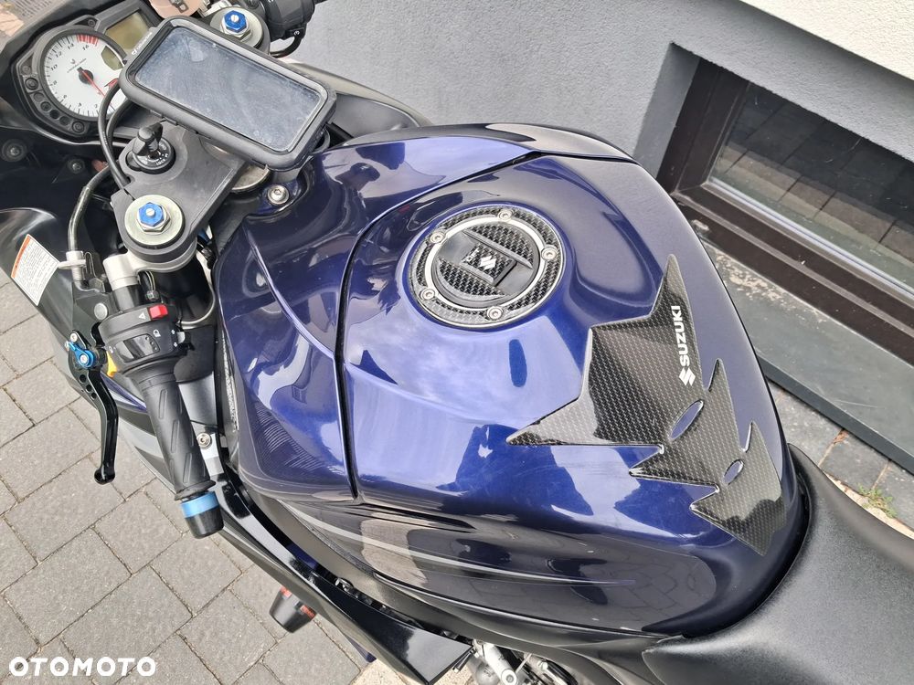 Suzuki GSX-R - 12