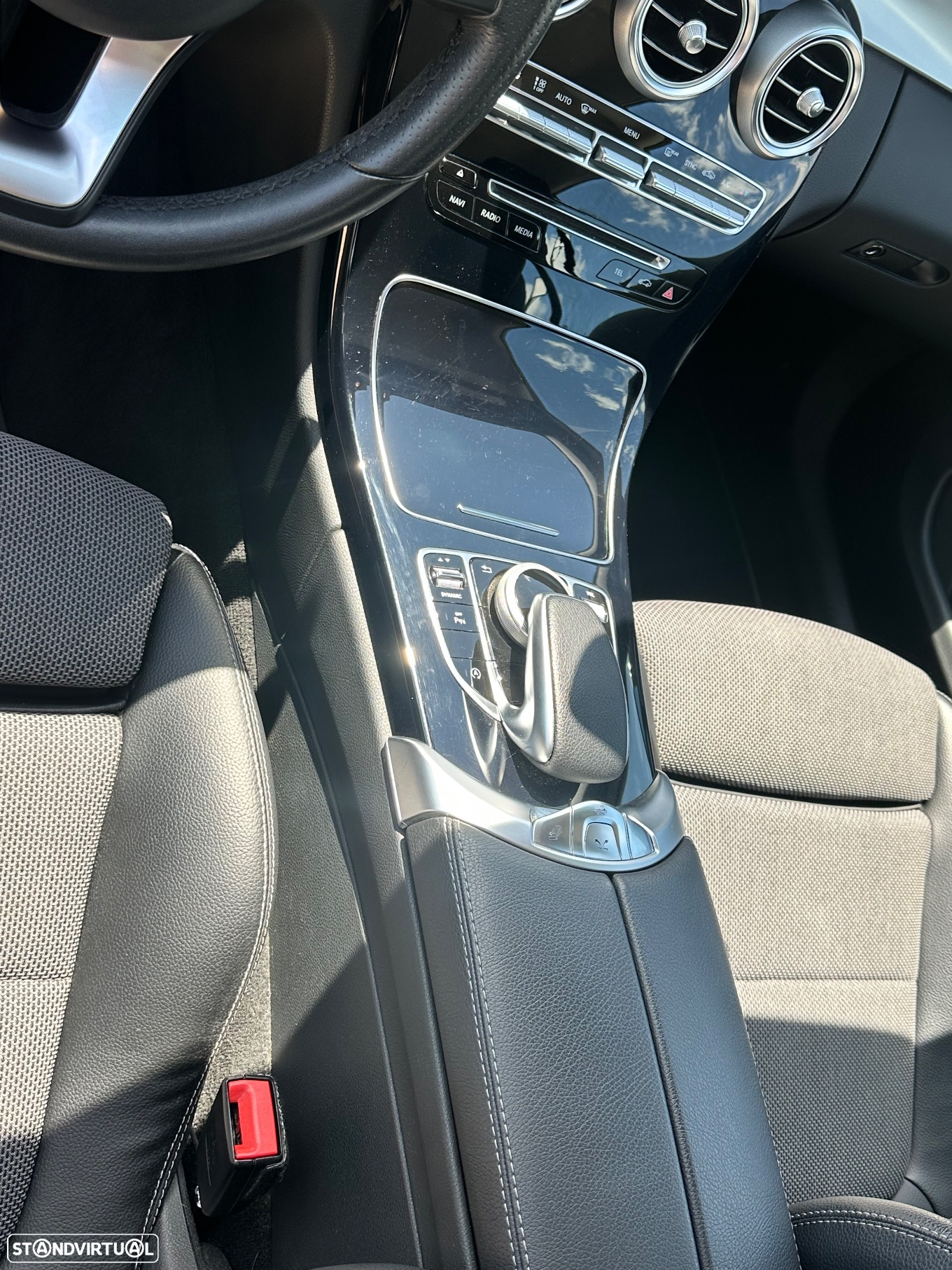 Mercedes-Benz C 220 d Aut. - 34
