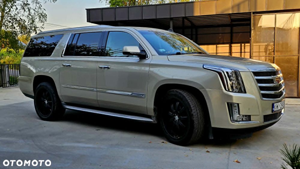 Cadillac Escalade ESV 6.2 V8 AWD AT Platinum - 2