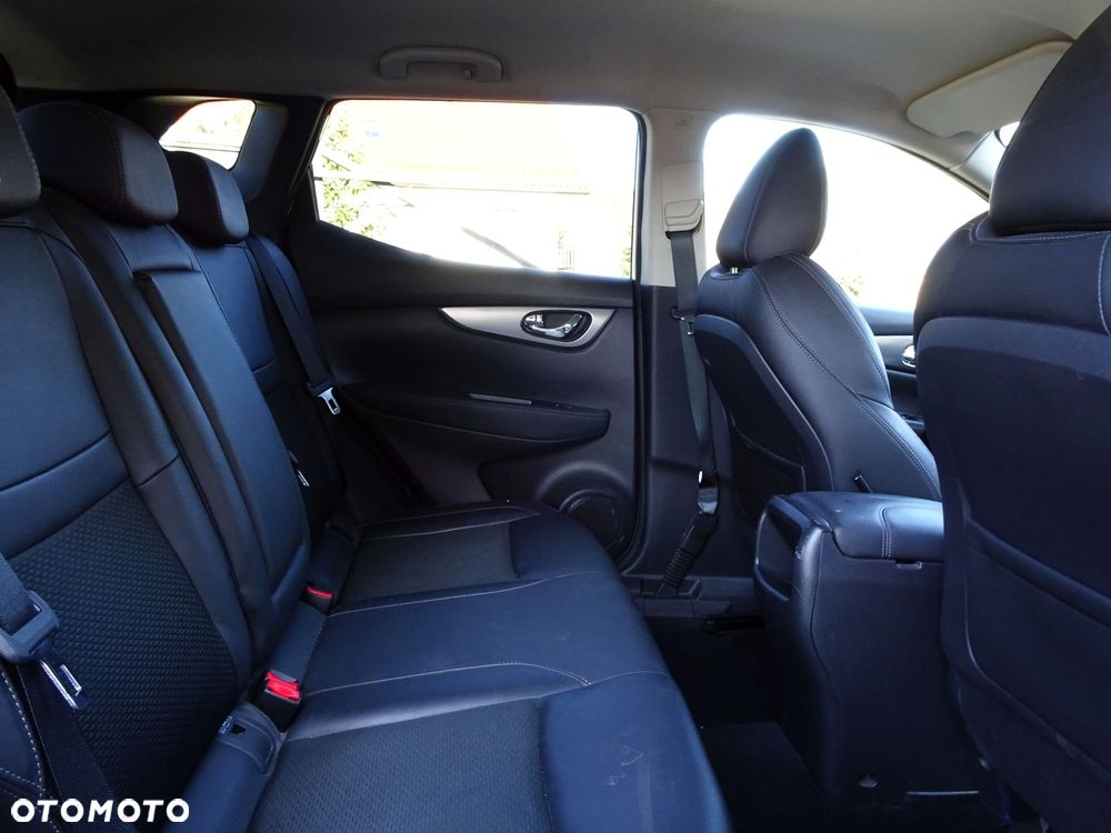 Nissan Qashqai 1.3 DIG-T Acenta EU6d - 12