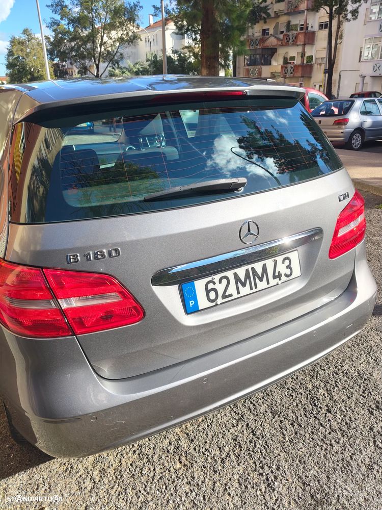 Mercedes-Benz B 180 CDI BlueEFFICIENCY - 3