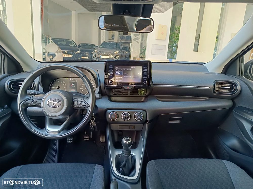 Toyota Yaris 1.0 VVT-i Comfort Plus - 11