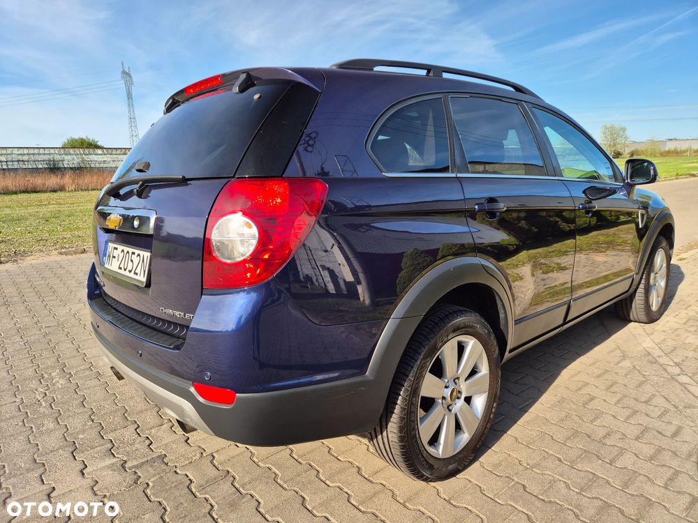 Chevrolet Captiva 2.0 d High - 20
