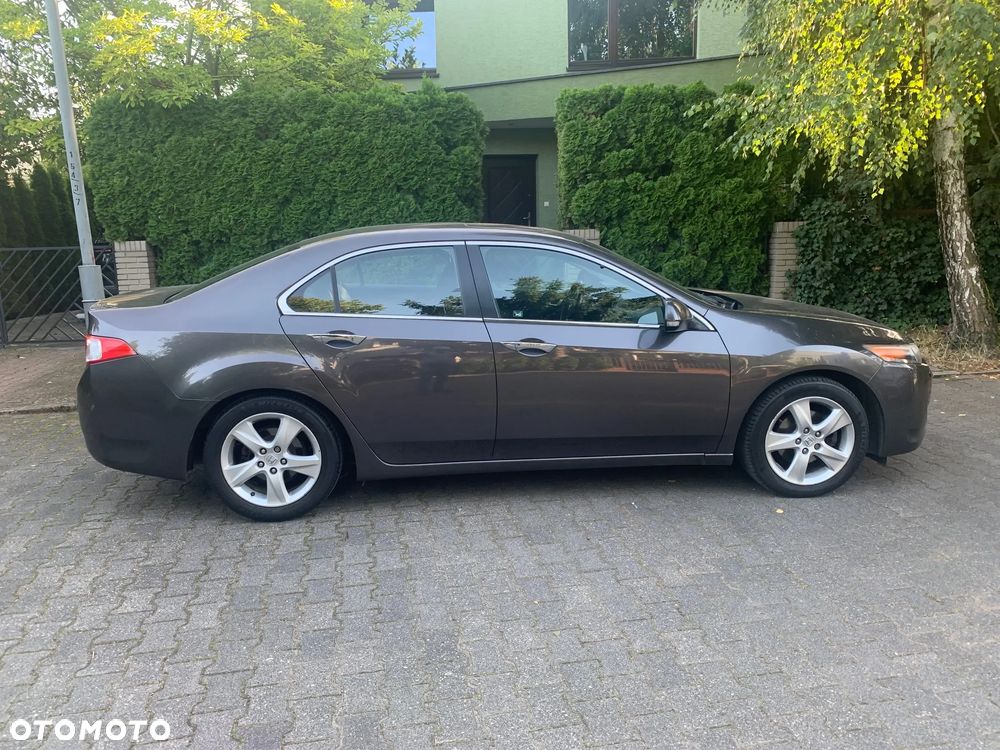 Honda Accord 2.0 Executive - 5