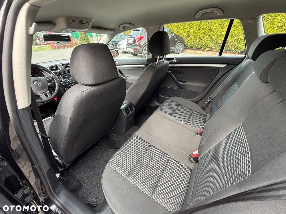 Volkswagen Golf 1.6 TDI Highline - 18