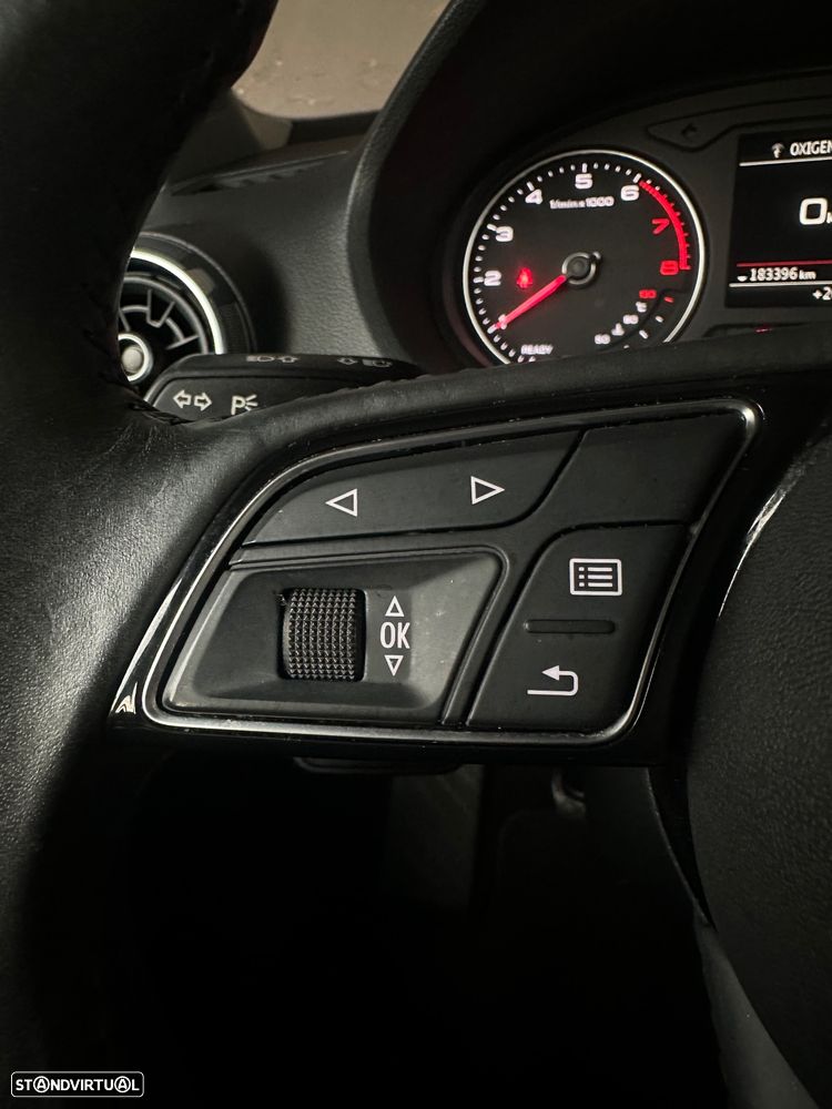 Audi Q2 30 TFSI Design - 16