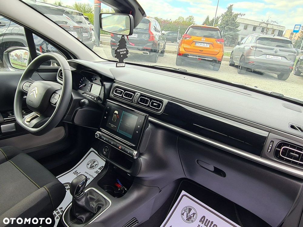 Citroën C3 1.2 PureTech Shine - 28