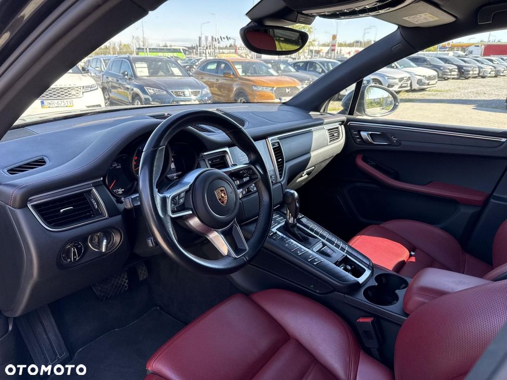 Porsche Macan Standard - 11