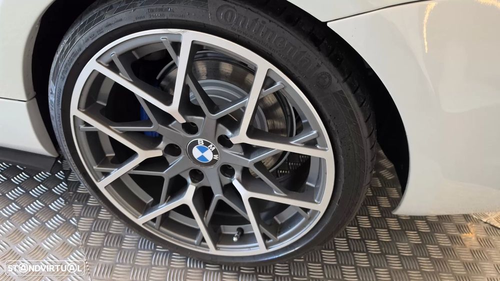 BMW 118 d Limited Edition Lifestyle c/ M Sport Pack - 37