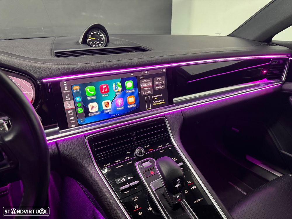 Porsche Panamera 4 E-Hybrid - 11