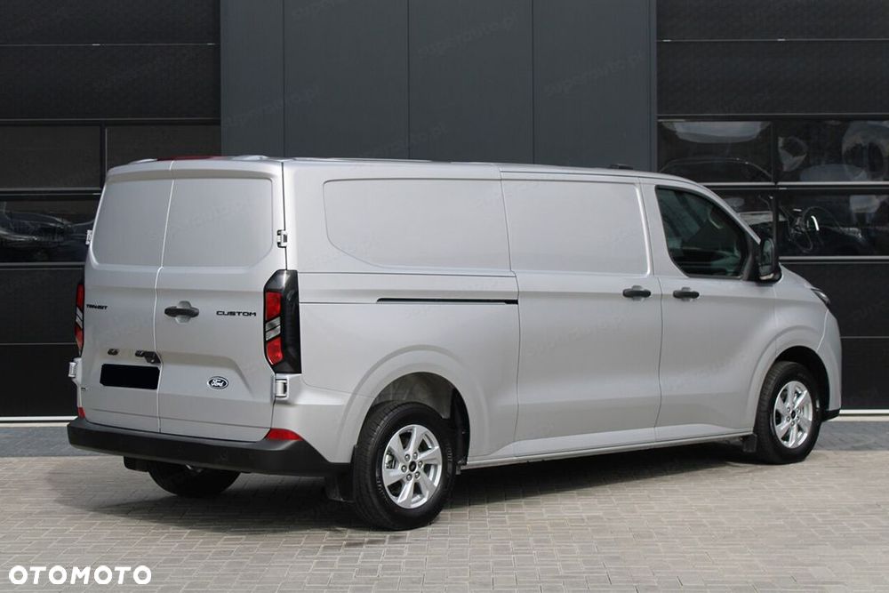 Ford Transit Custom 320 L2H1 Trend PHEV CVT 2.5 232KM - 6