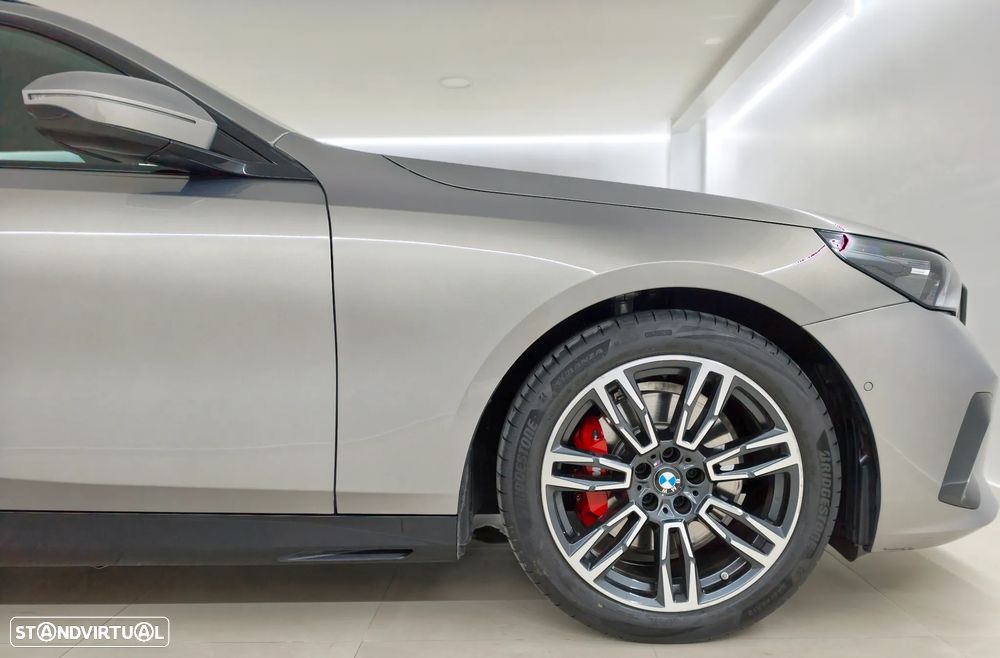 BMW 520 d Pack Desportivo M Pro - 8