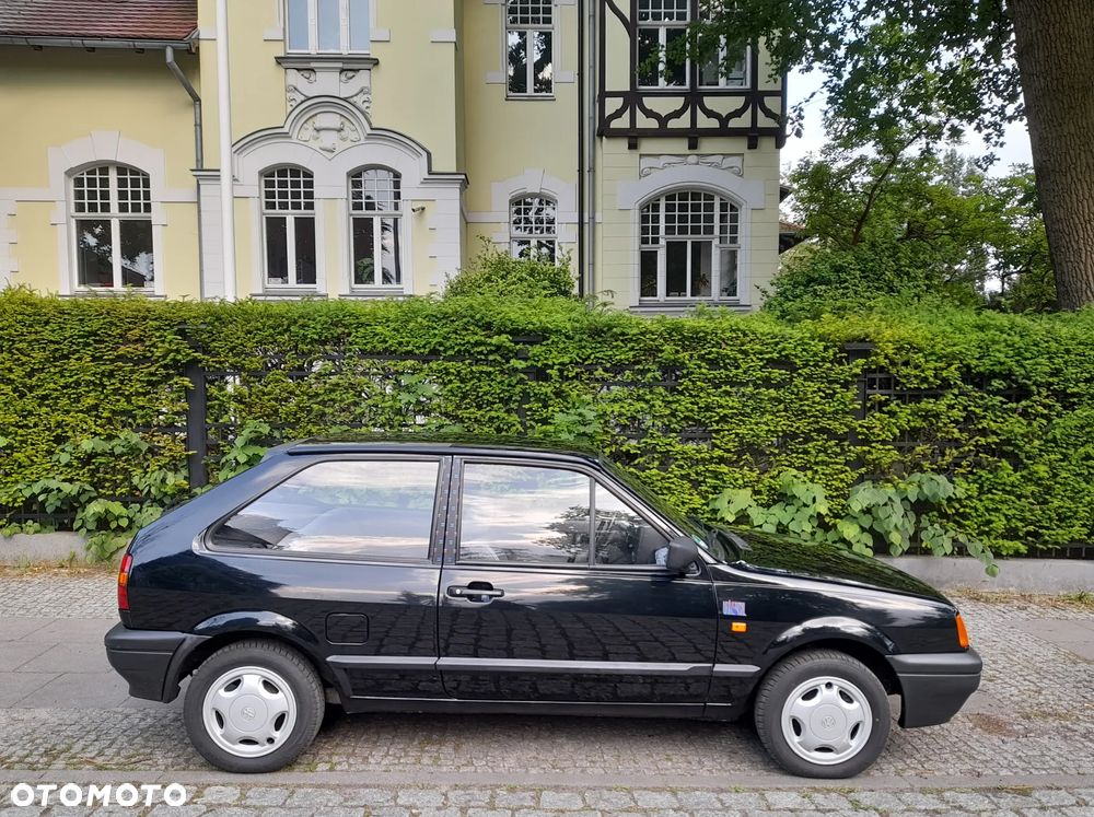 Volkswagen Polo - 4
