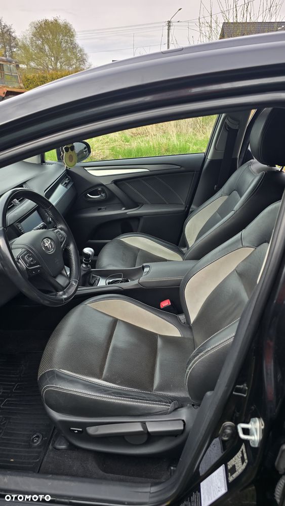 Toyota Avensis 2.0 D-4D Active Business - 14