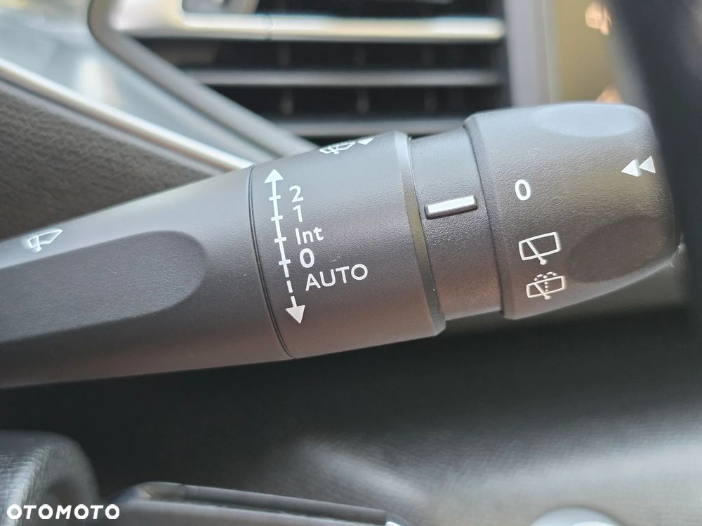 Peugeot 308 1.2 PureTech Style S&S - 35