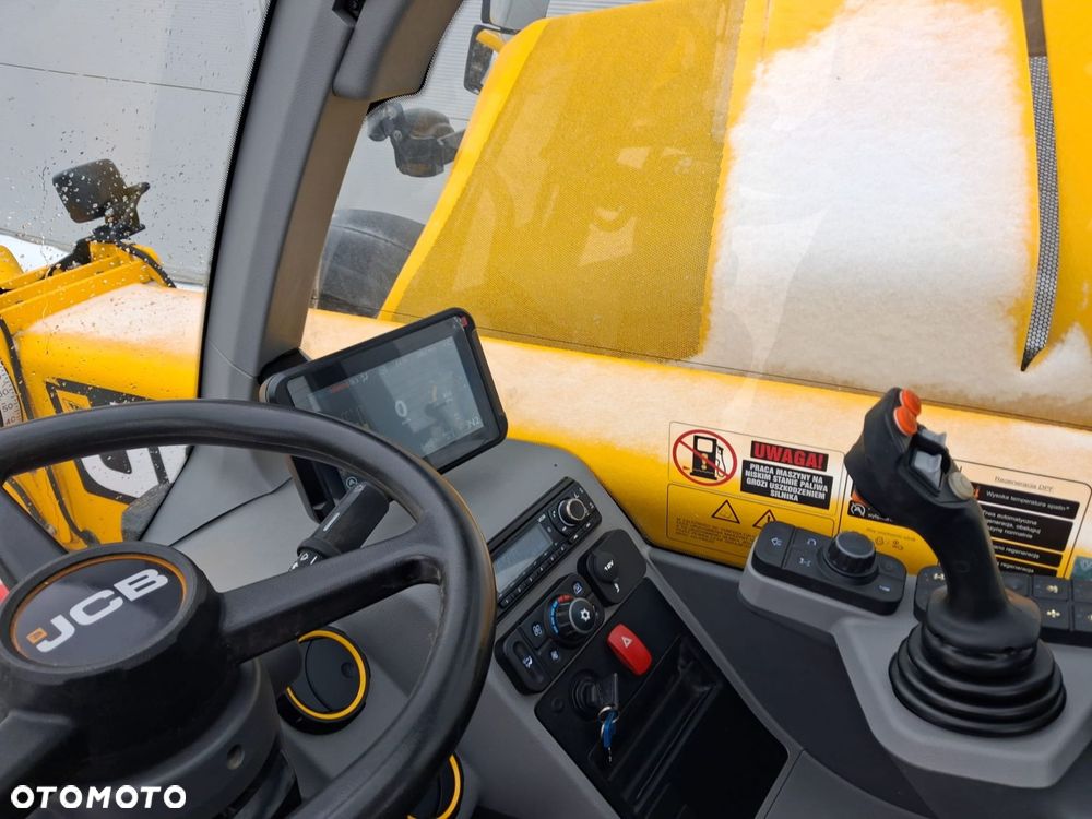 JCB 538-60 Agri - 7