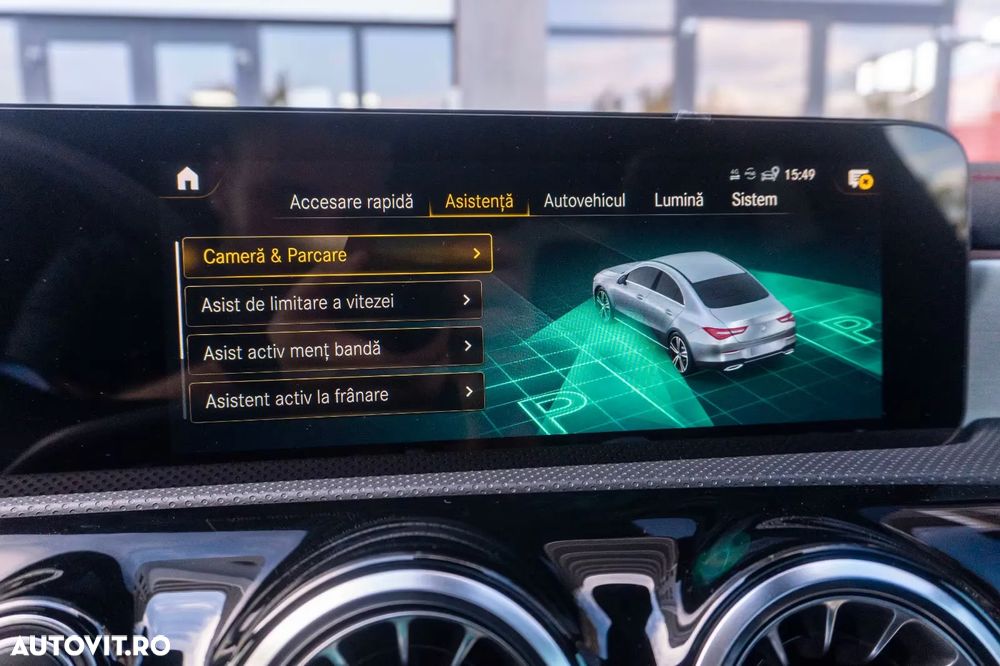 Mercedes-Benz CLA - 13