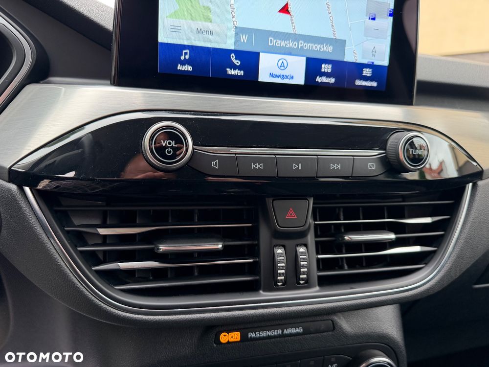 Ford Kuga - 23
