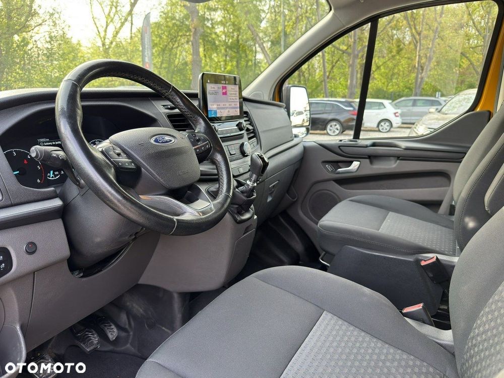 Ford Transit Custom - 11