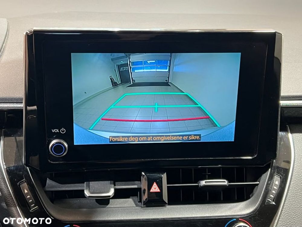 Toyota Corolla 1.8 Hybrid Trek - 18