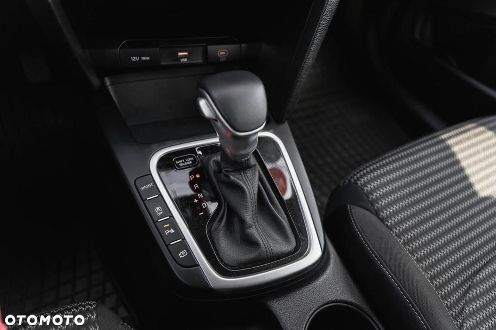 Kia XCeed - 21