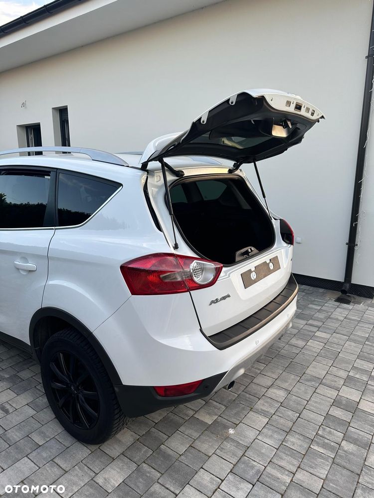 Ford Kuga - 9