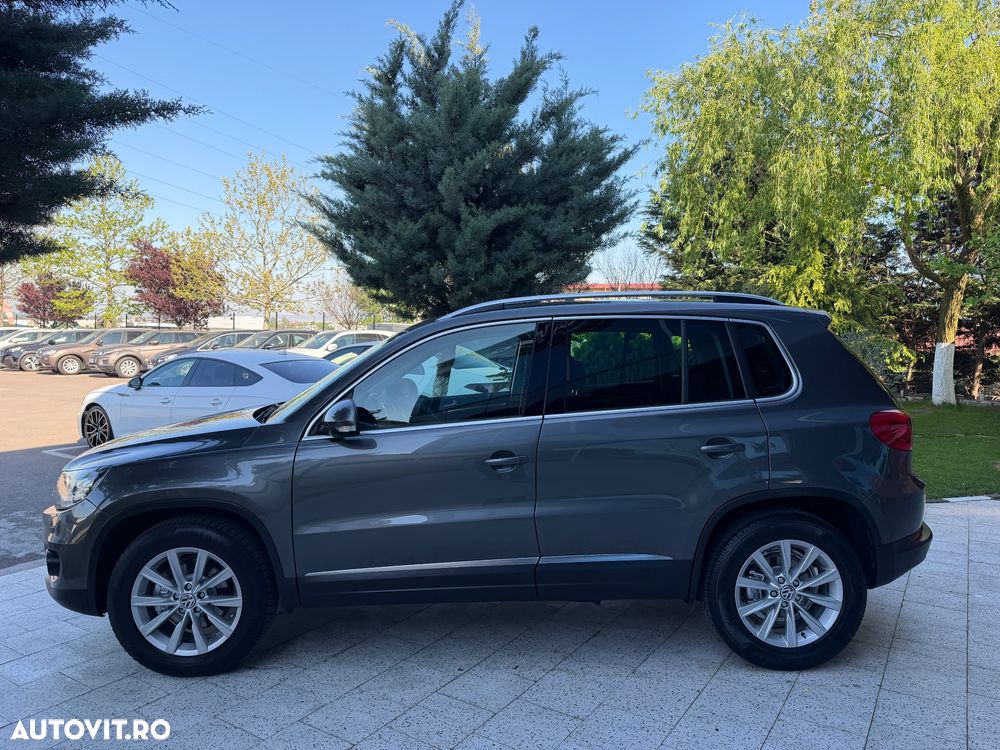 Volkswagen Tiguan 2.0 TDI DPF 4Motion BlueMotion Technology DSG Sport & Style - 17