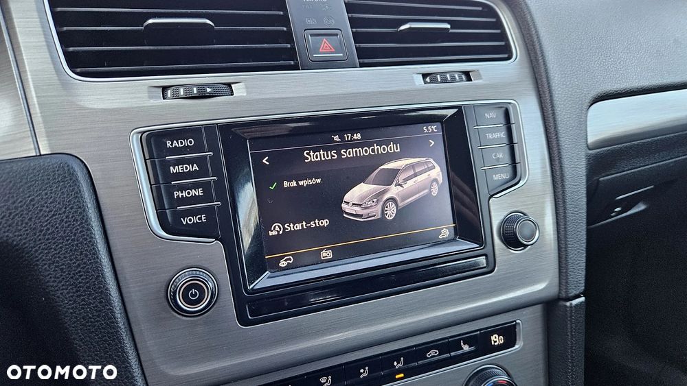 Volkswagen Golf 1.6 TDI BlueMotion Comfortline - 27