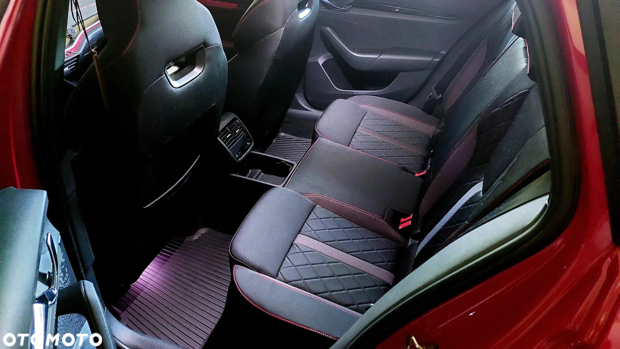 Skoda Octavia 2.0 TSI RS DSG - 15