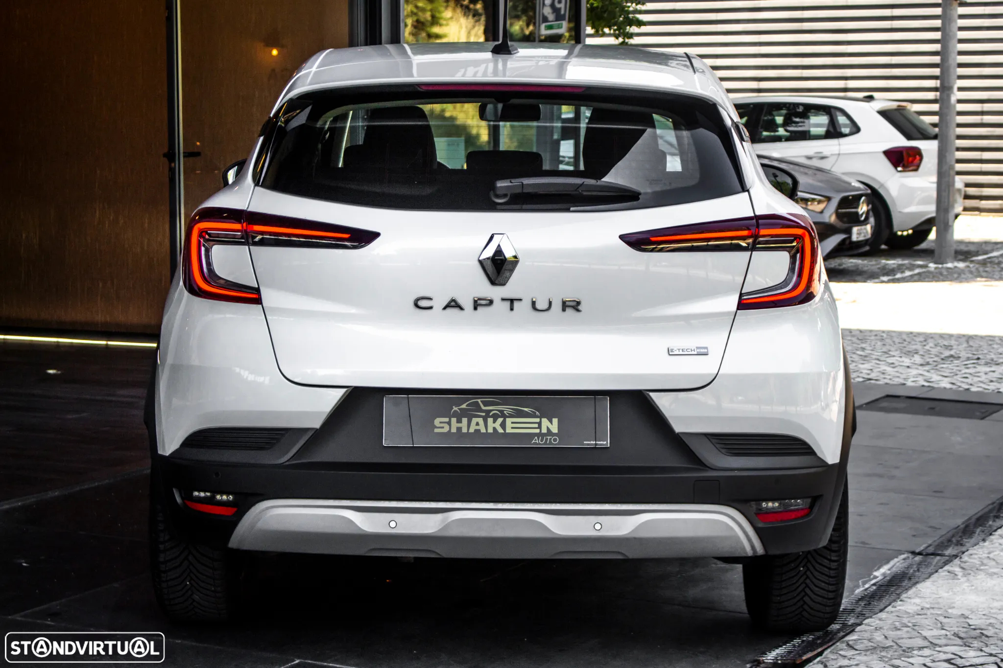 Renault Captur 1.6 E-Tech Intens - 10