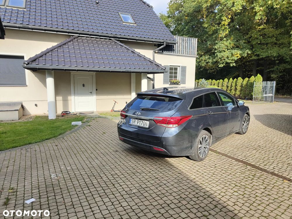 Hyundai i40 1.7 CRDi BlueDrive Business DCT - 3