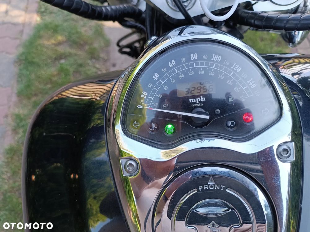 Honda VTX - 15