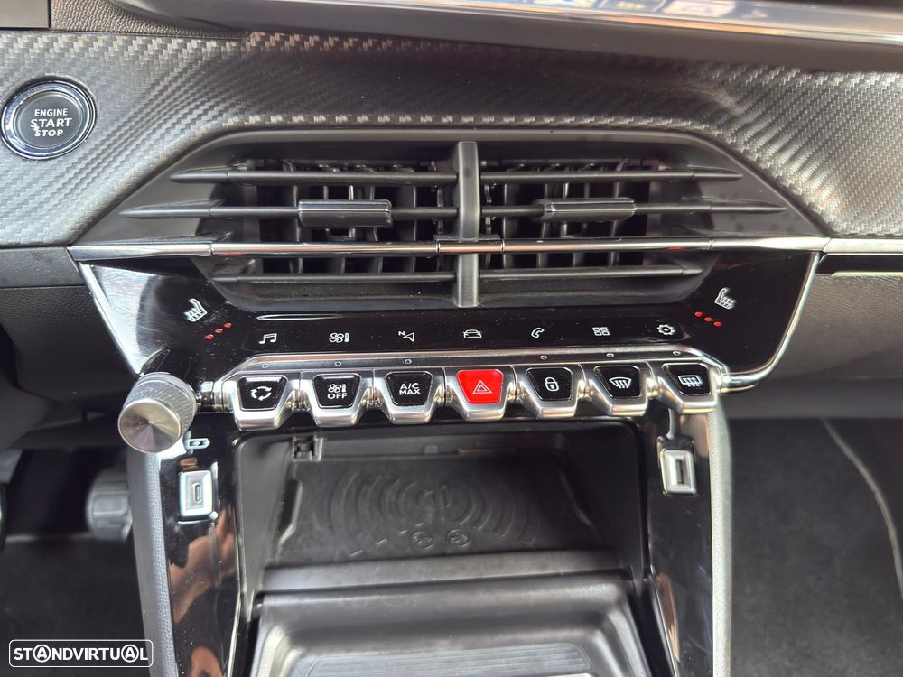 Peugeot 208 1.5 BlueHDi GT Line - 23