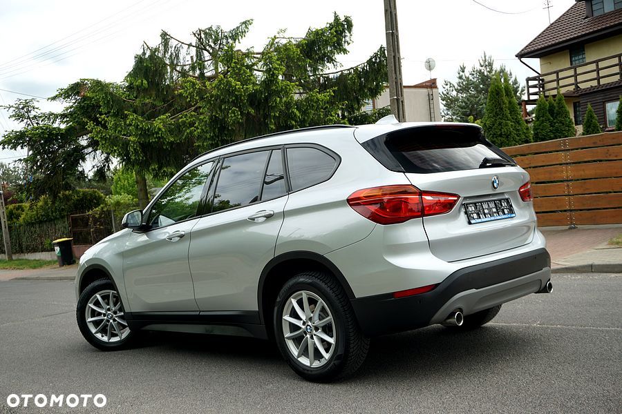 BMW X1 sDrive18d xLine sport - 9