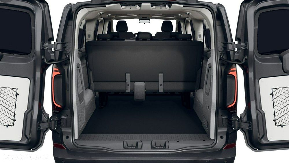 Volkswagen Caravelle - 7