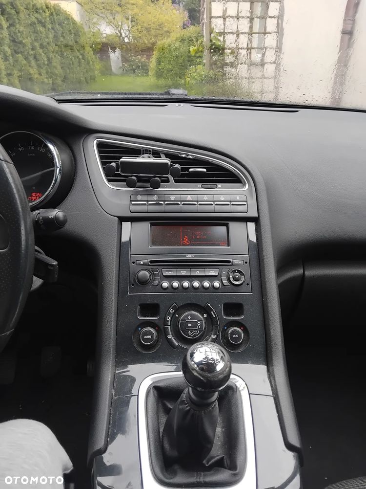 Peugeot 5008 1.6 HDi Active - 7