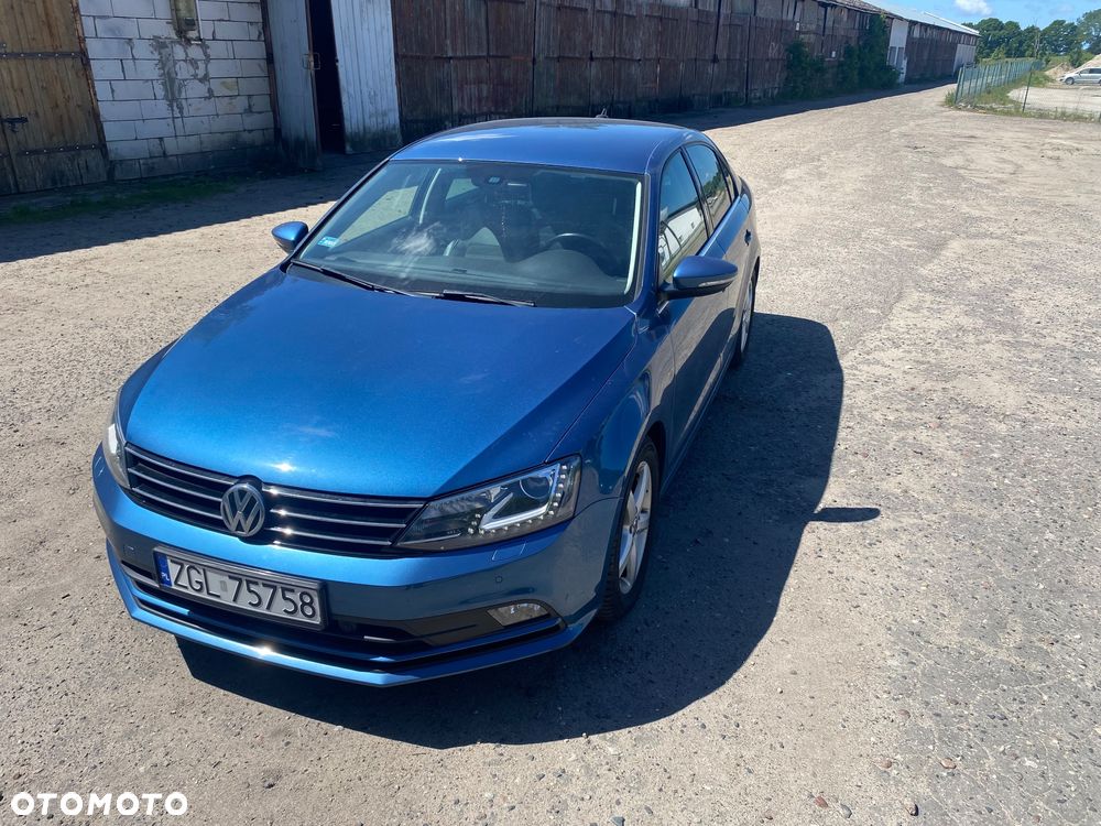 Volkswagen Jetta 1.4 TSI BMT Comfortline - 2