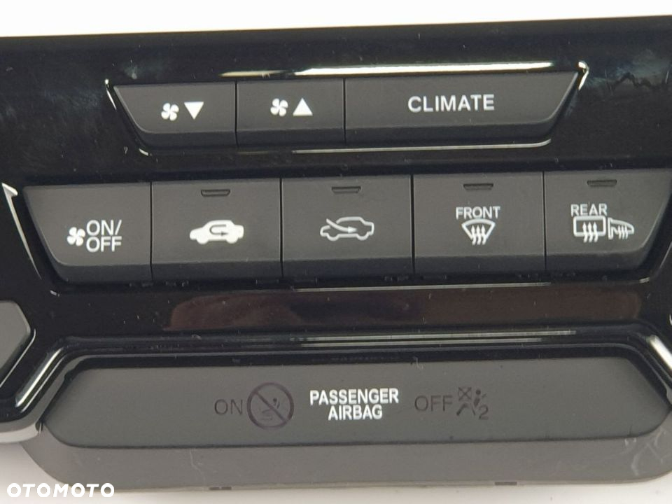 Panel Sterowania Klimatyzacji HONDA CR V 2.0H od 2019 roku - 3
