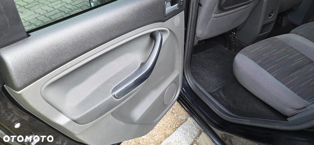 Ford C-MAX 1.6 TDCi DPF S - 13