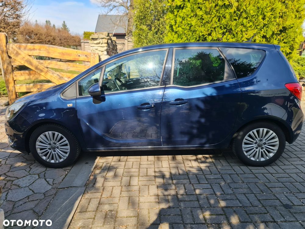 Opel Meriva 1.4 T Design Edition S&S - 3