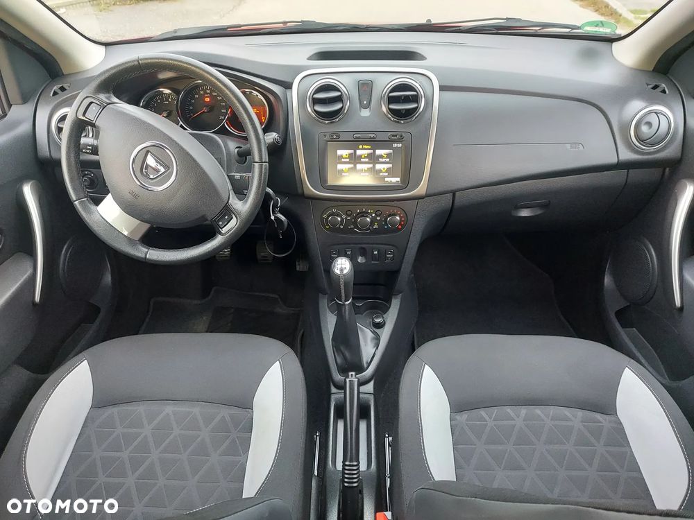 Dacia Sandero Stepway TCe 90 Prestige - 14