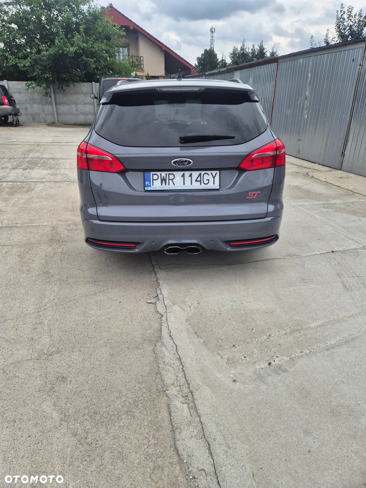 Ford Focus - 9