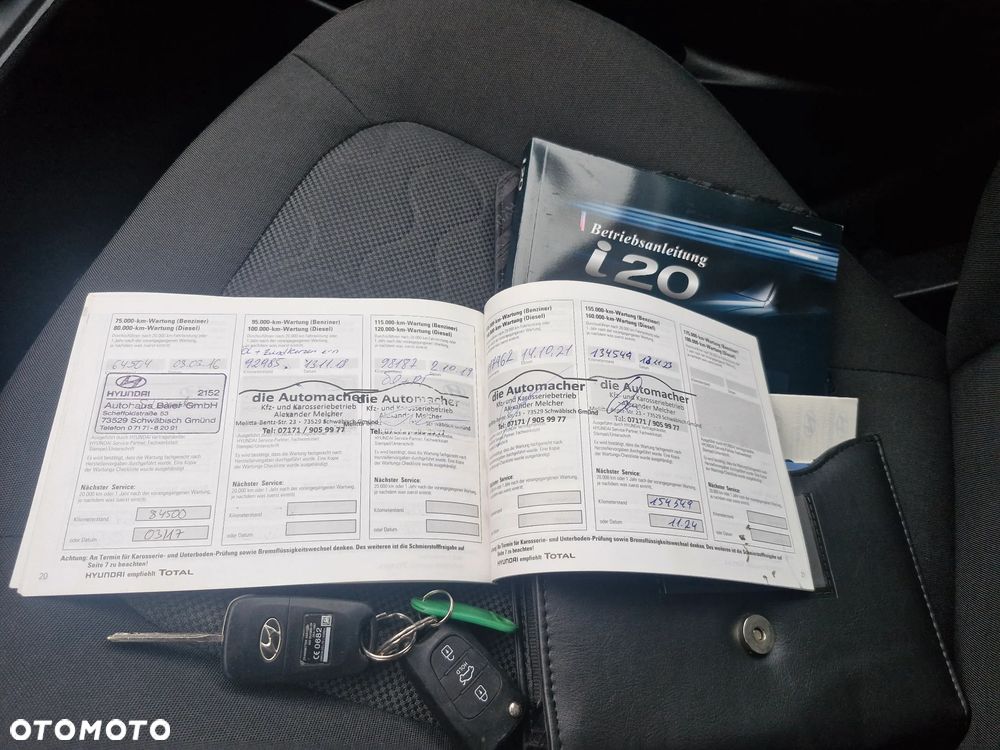 Hyundai i20 1.2 UEFA EURO 2012 Edition - 20