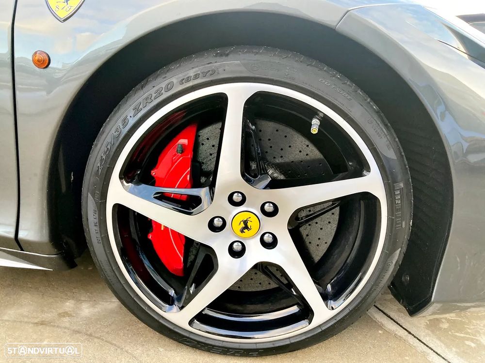 Ferrari 458 Italia - 31