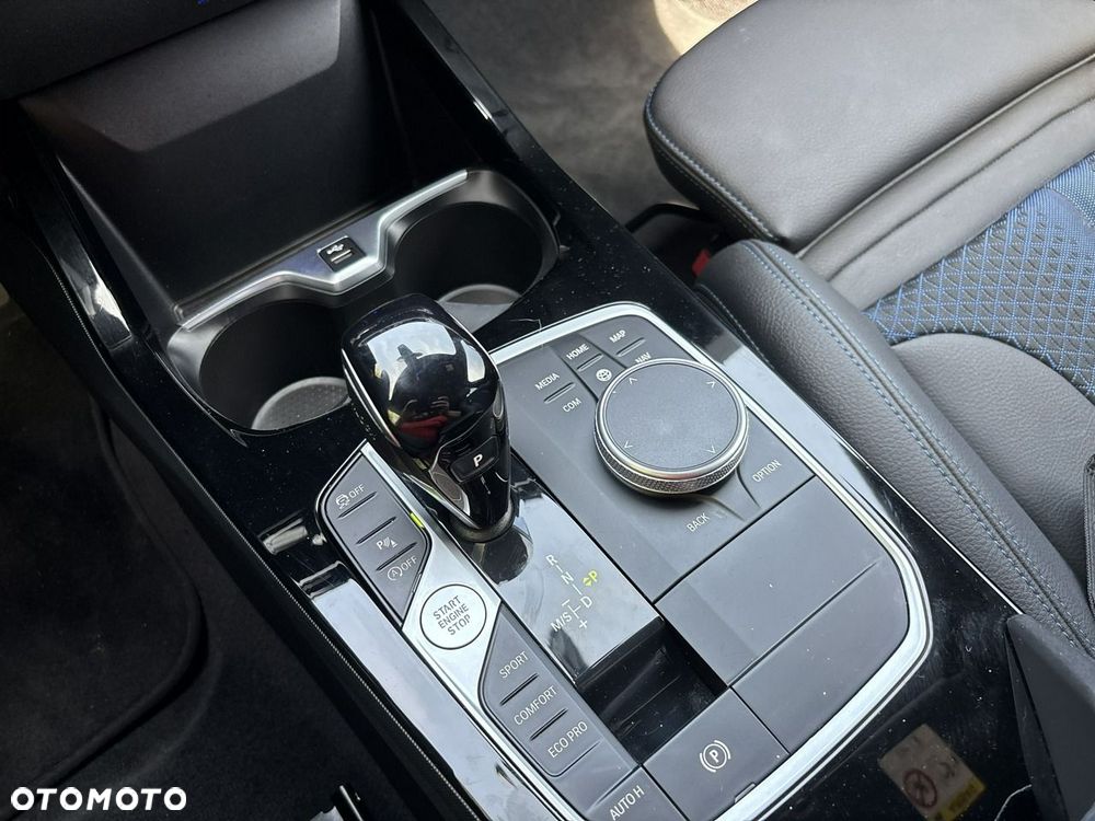 BMW Seria 1 118i M Sport - 25