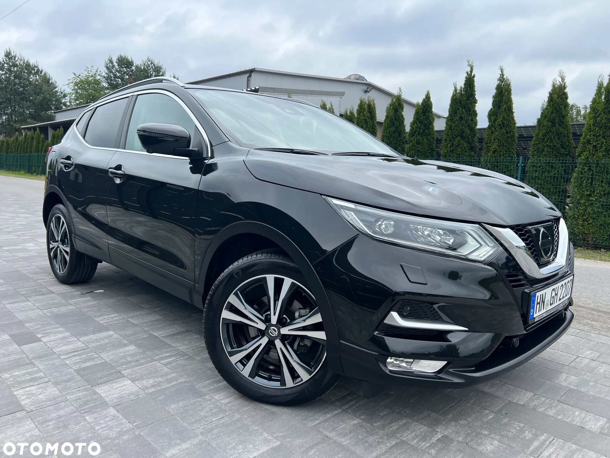 Nissan Qashqai 1.6 DIG-T N-Connecta - 4