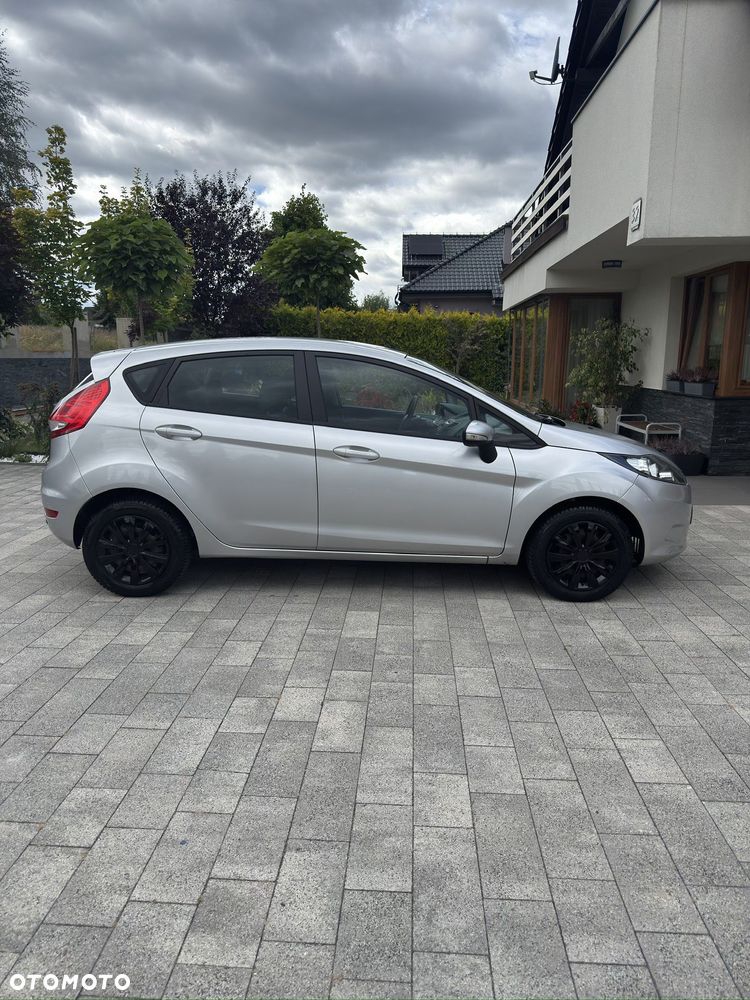 Ford Fiesta 1.25 Ghia - 2