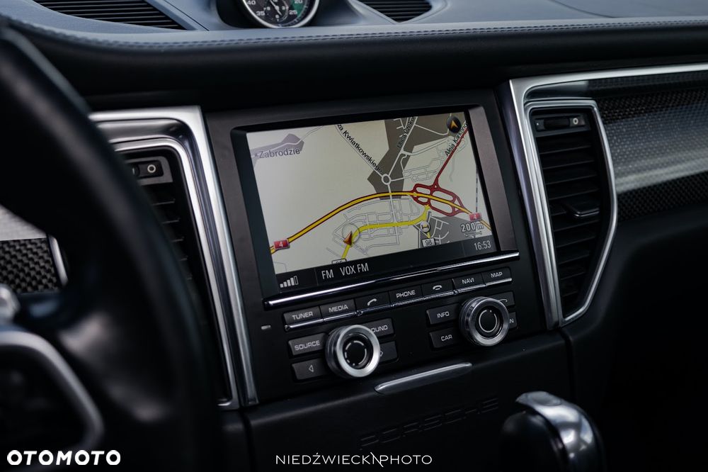 Porsche Macan - 7